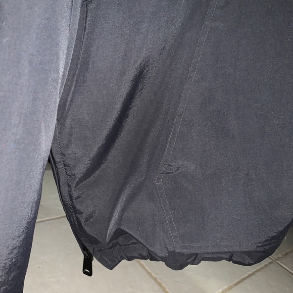 Tommy Hilfiger Rain Jacket - Picture 4 of 6